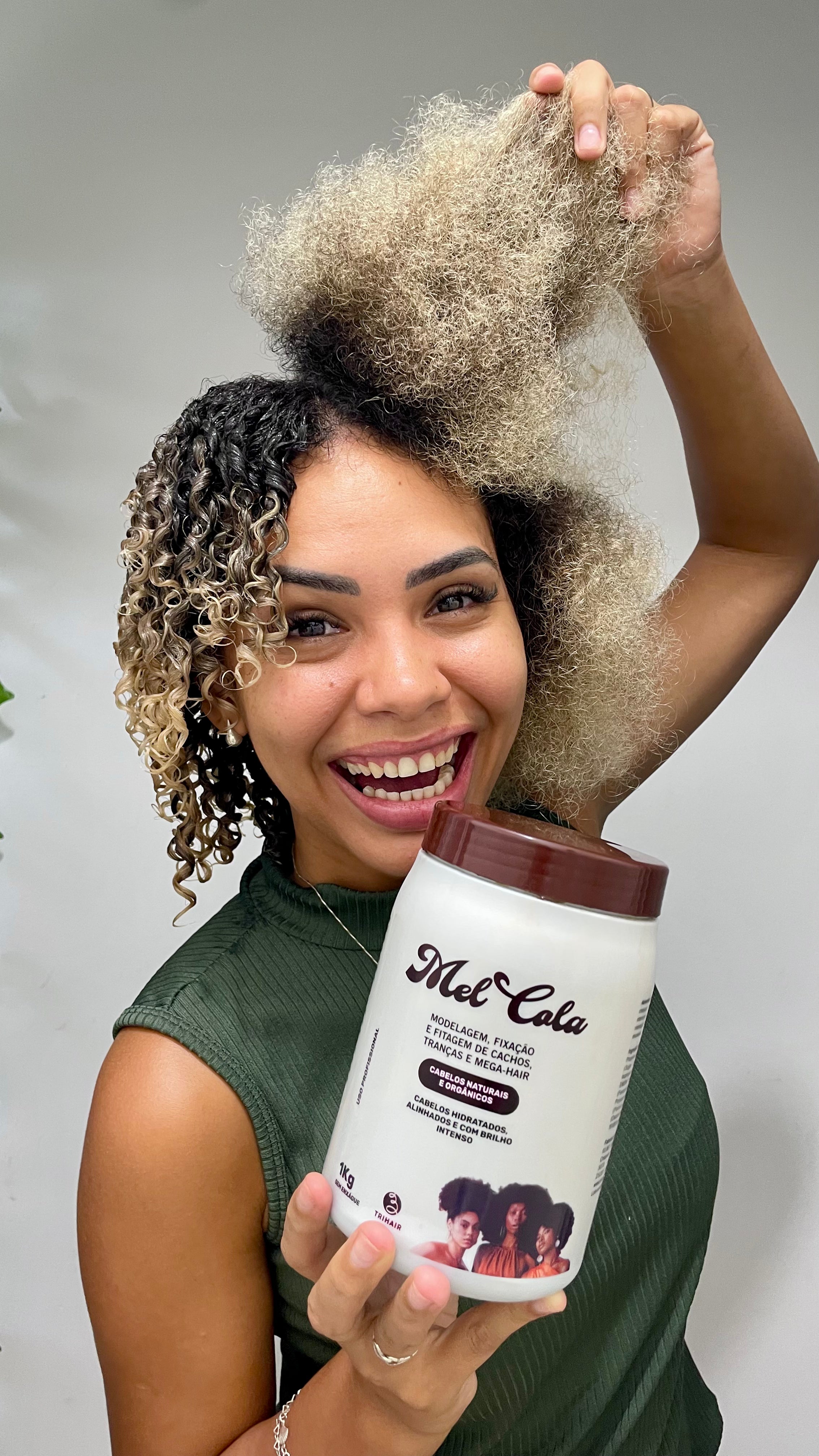 Combo Supremo da Trihair: 2 Mel Cola - 500g + Ativador Mel Natural + Óleo Nutritivo Supremo Mel Natural com Proteção Solar e Térmica - Trihair Cosméticos
